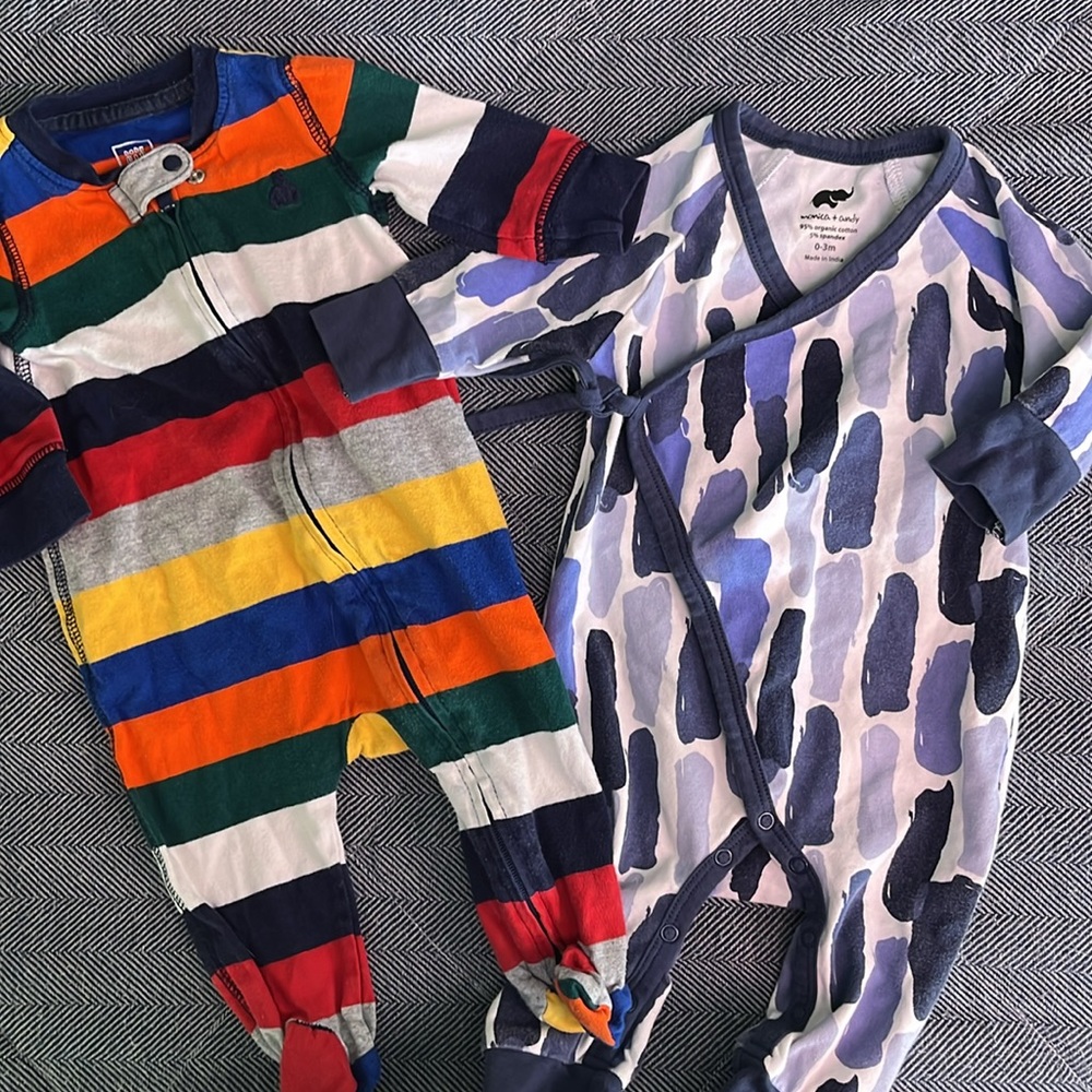 Infant baby onesie bundle size 0-3 mo: Monica + Andy/Baby GAP